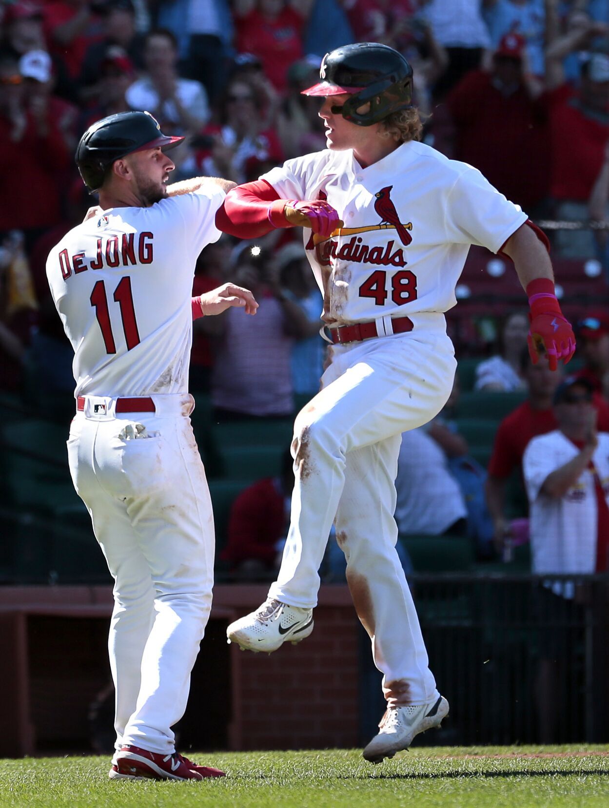 Cardinals look to split series against D-backs